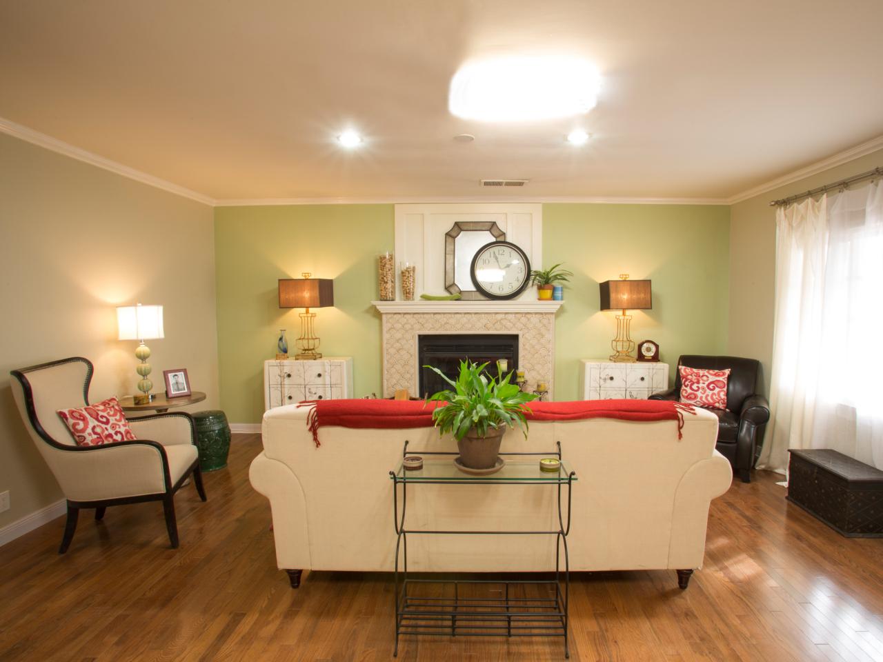 Decorating Your Space Using Accent Walls Crown Paints Blog