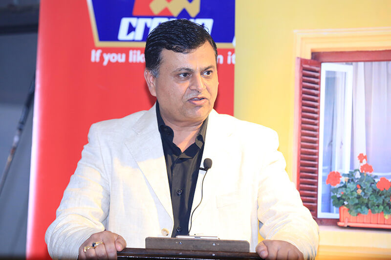 Crown Paints CEO Rakesh Rao addresses golfers at Sigona Golf club during the Crown Piants Golf Day at the club.